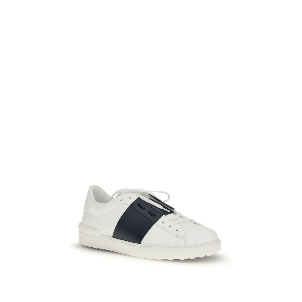 Valentino Garavani Black Calf Leather Bos Taurus Low Top Sneakers