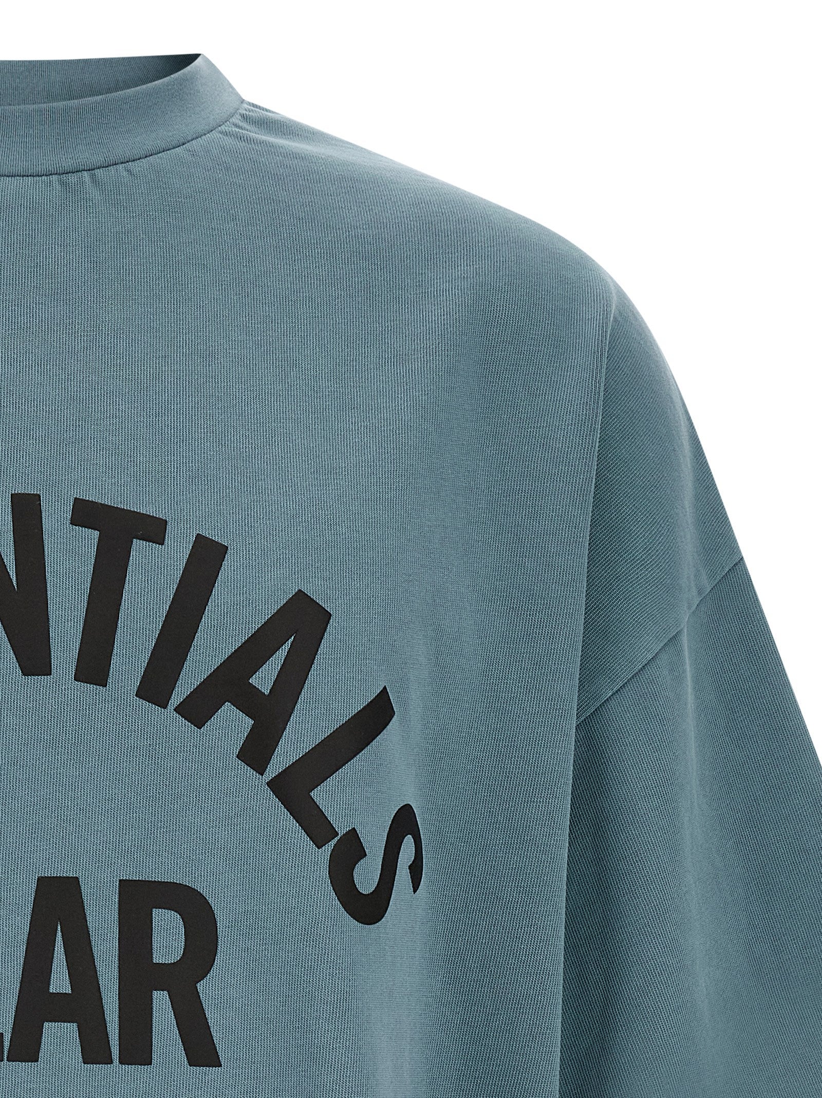 Fear of God Essentials Campus 90s T-shirt detail van puffprint