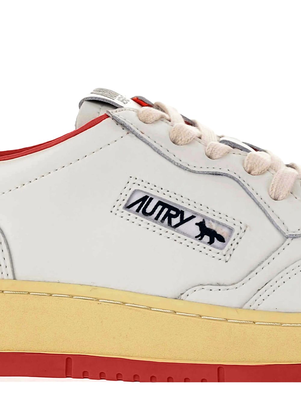 Maison Kitsuné x Autry Medalist Low Sneakers White Red Sneakers Autry X MAISON KITSUNE