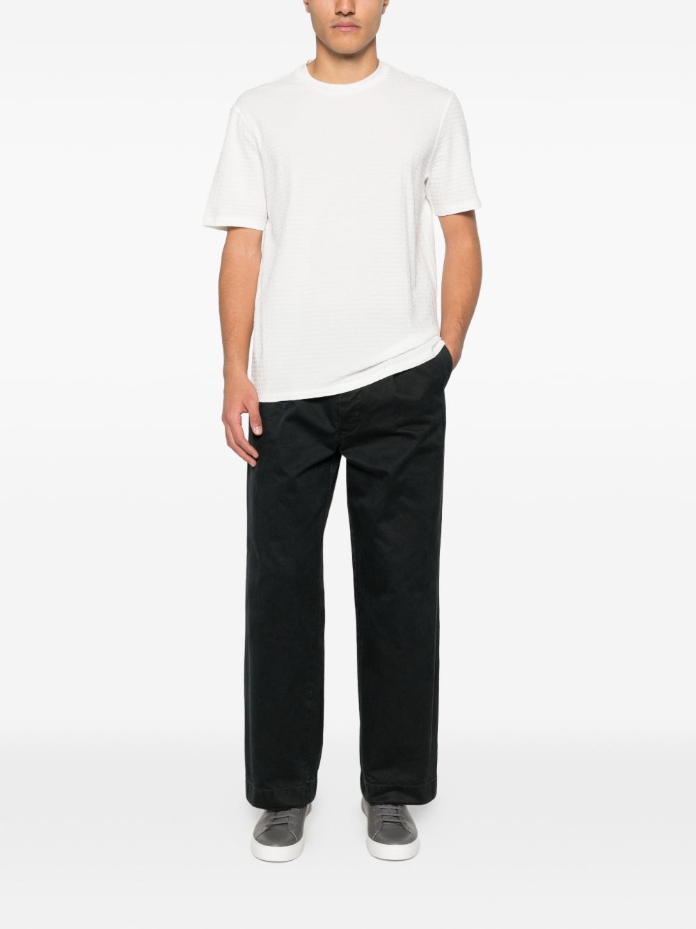 Emporio Armani Jacquard T-shirt met All-Over Logo in het Wit-thumbmail-3