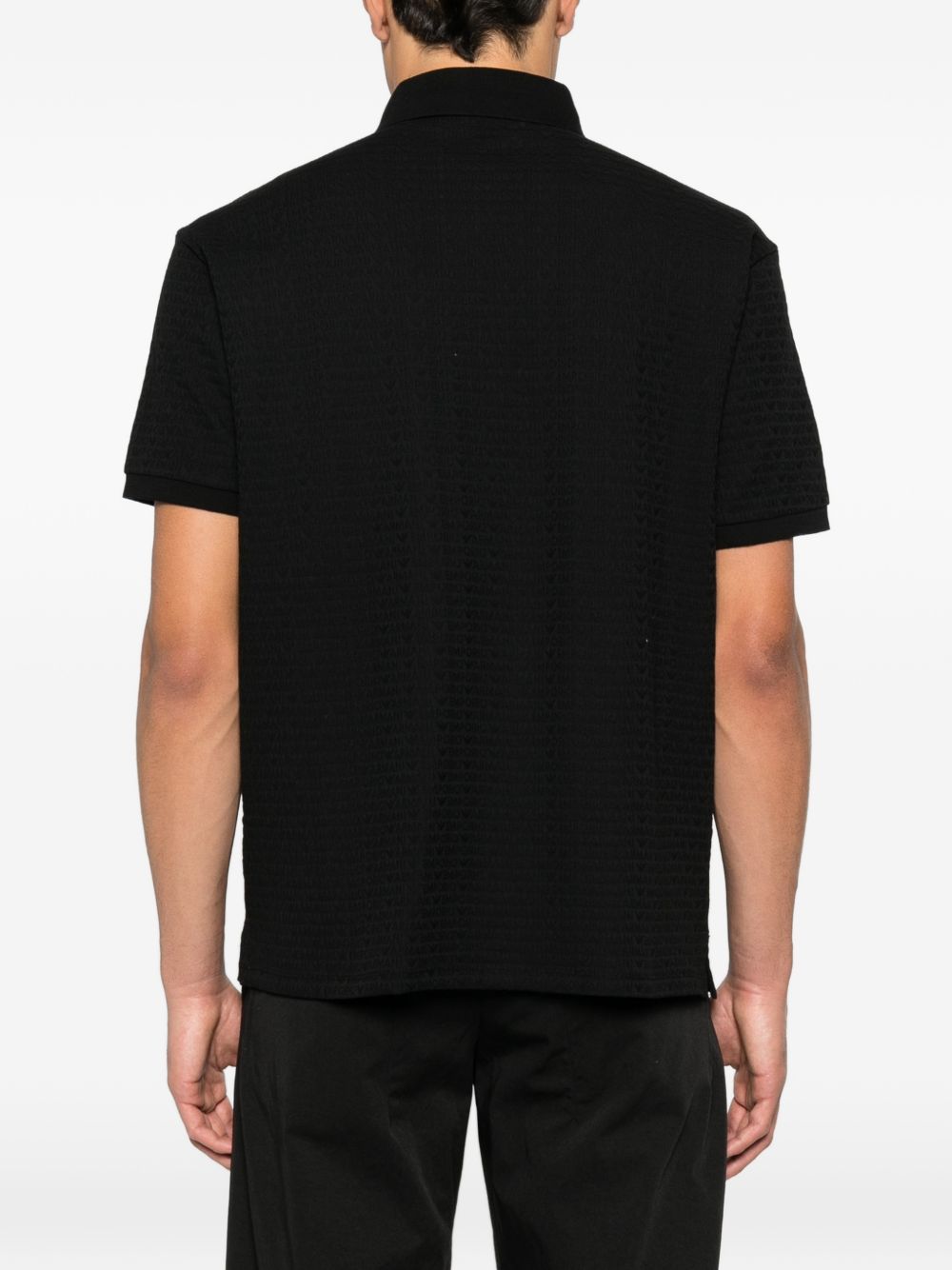 Emporio Armani poloshirt zwart gedragen, achteraanzicht