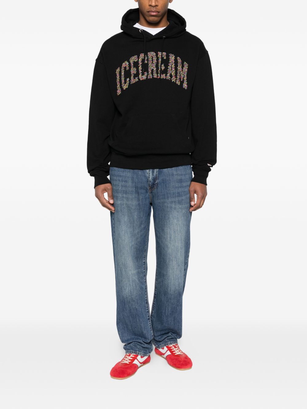 Icecream logo katoenen hoodie zwart, detail van het logo op de borst