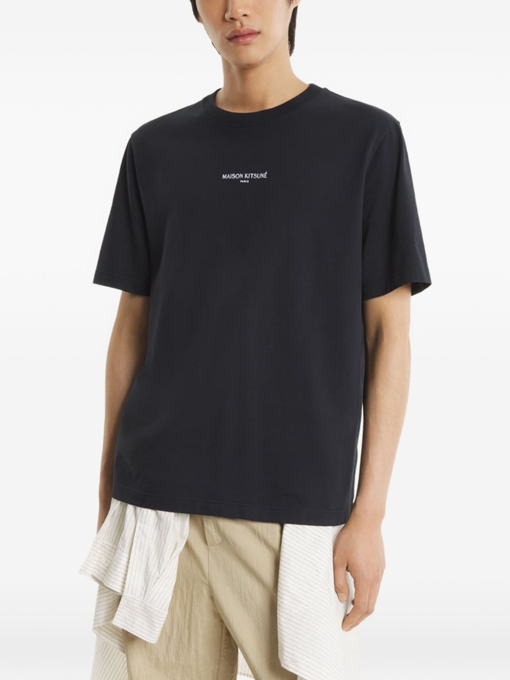 Maison Kitsuné Cotton T-shirt with Front Logo Zwart Topwear Maison Kitsuné