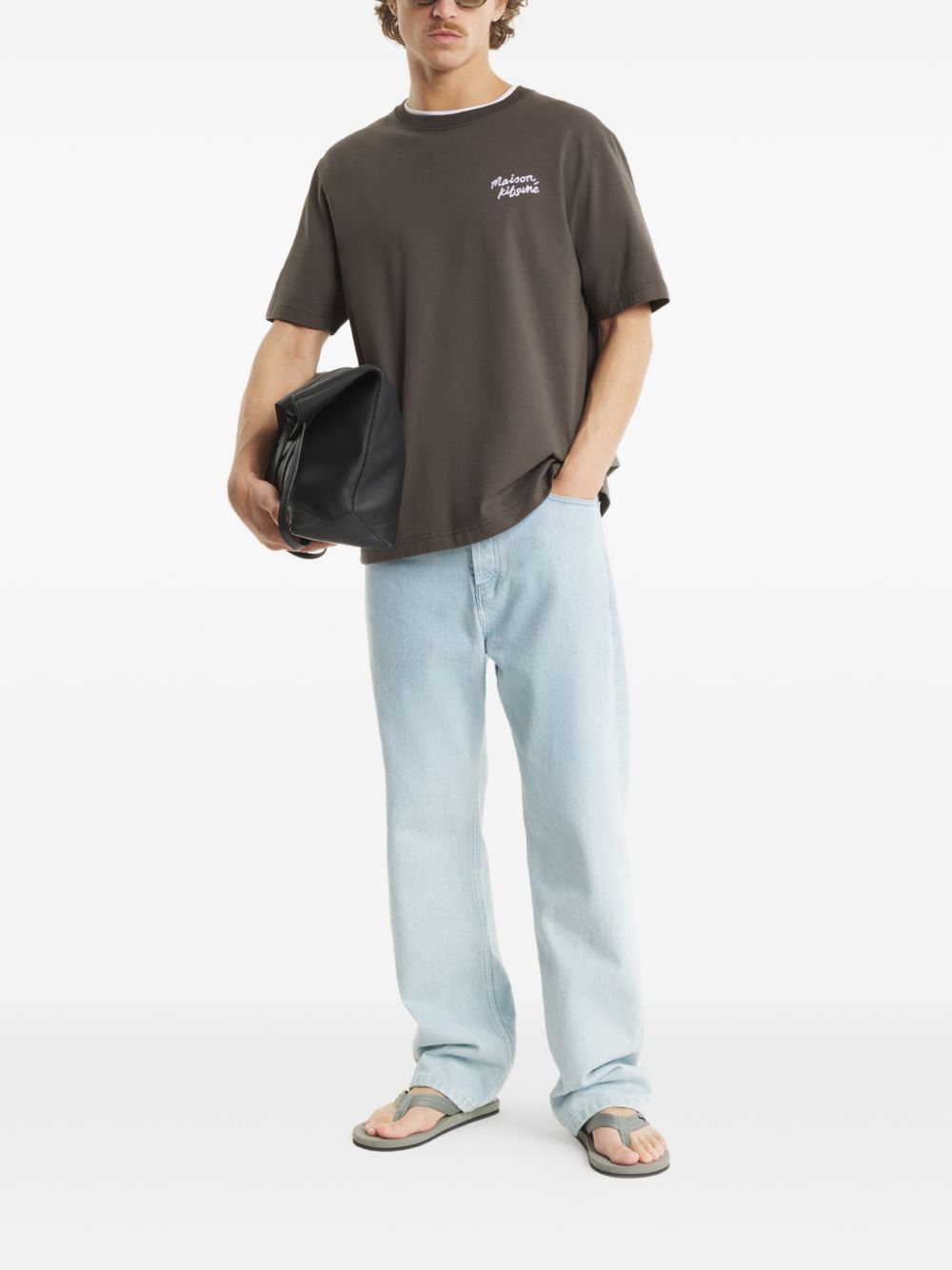 Maison Kitsuné Handwriting Comfort T-Shirt Bruin Topwear Maison Kitsuné
