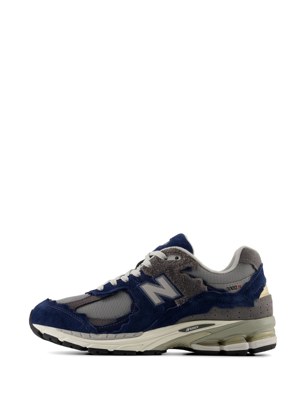 New Balance M2002D sneakers Navy Raincloud, detail van het logo