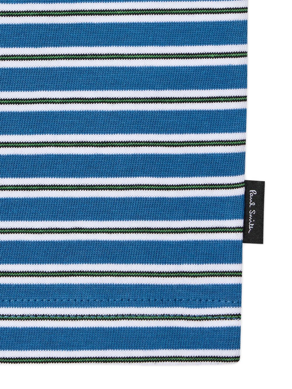 Paul Smith gestreept katoenen T-shirt blauw, close-up van het streepdessin