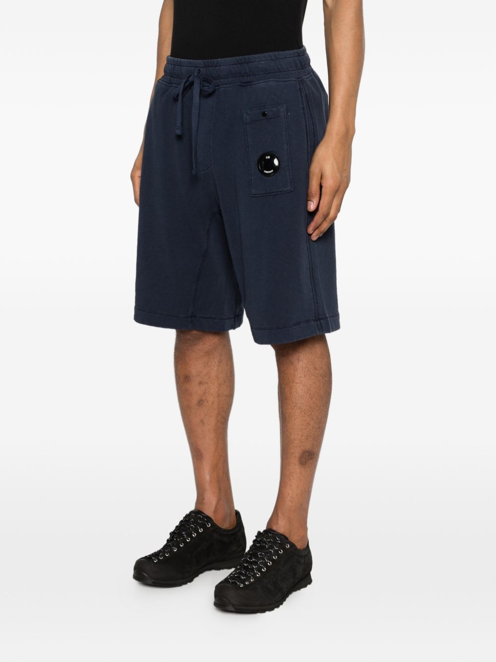 C.P. Company donkerblauwe sweatshort achterzijde
