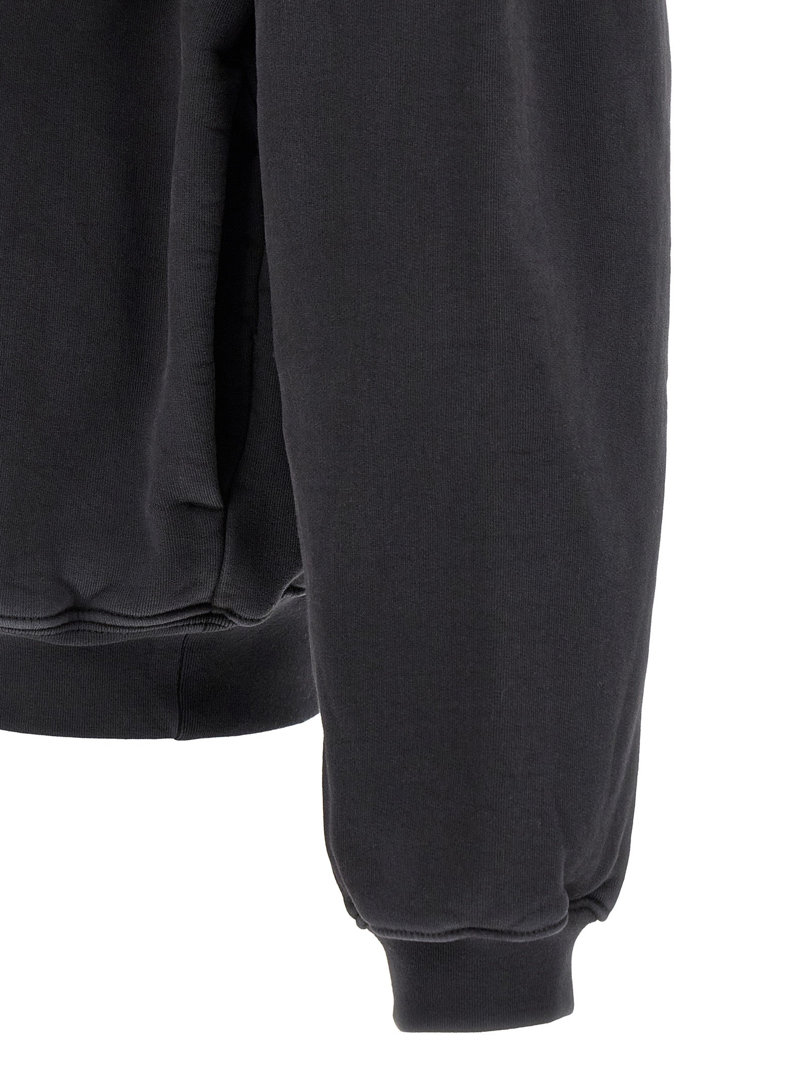 Fear of God Essentials Campus 90s hoodie gedragen achterzijde