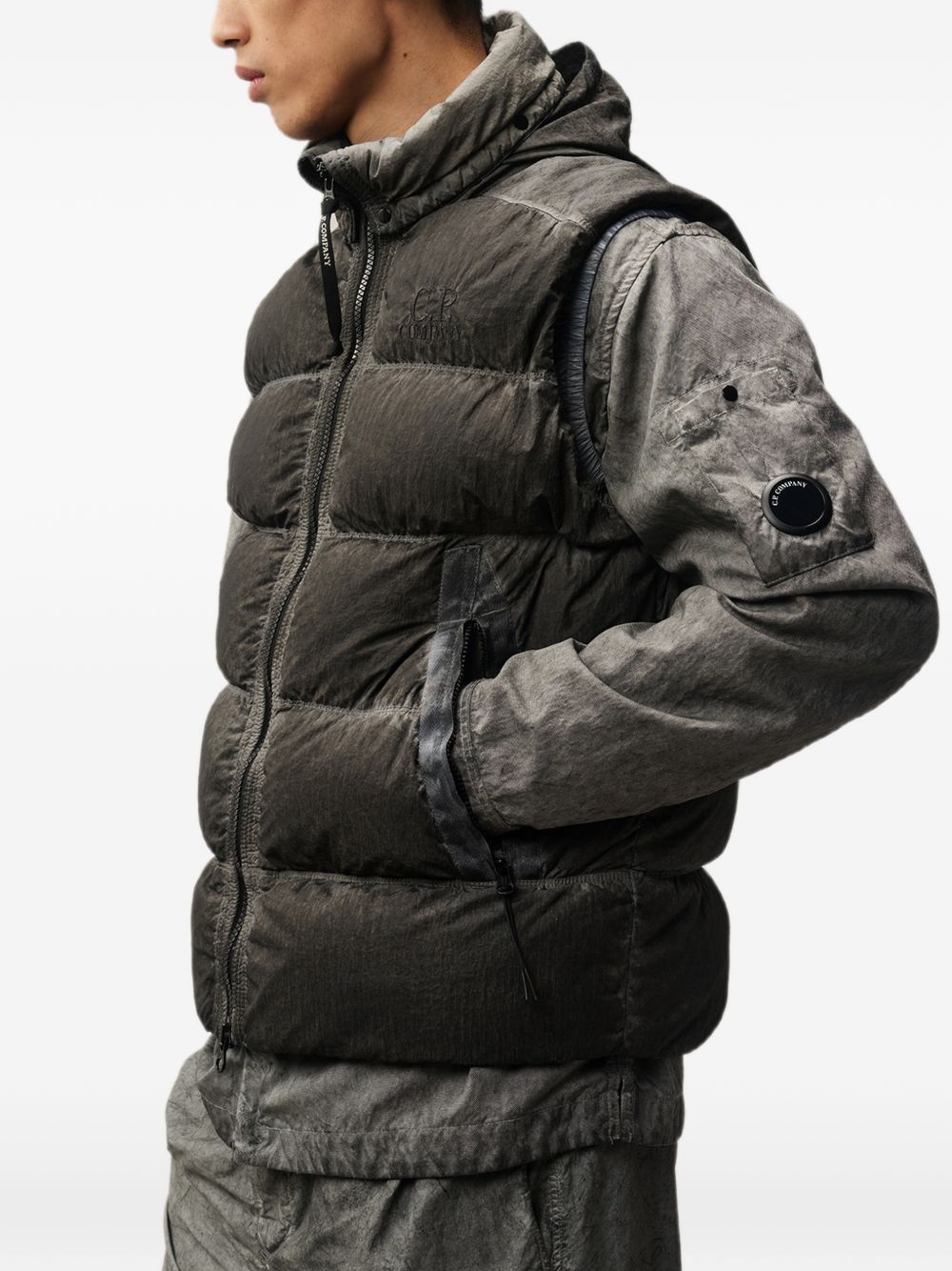 C.P. Company donsbodywarmer grijs - detail rits