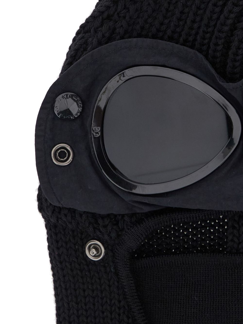 C.P. Company Goggle bivakmuts zwart - zijaanzicht