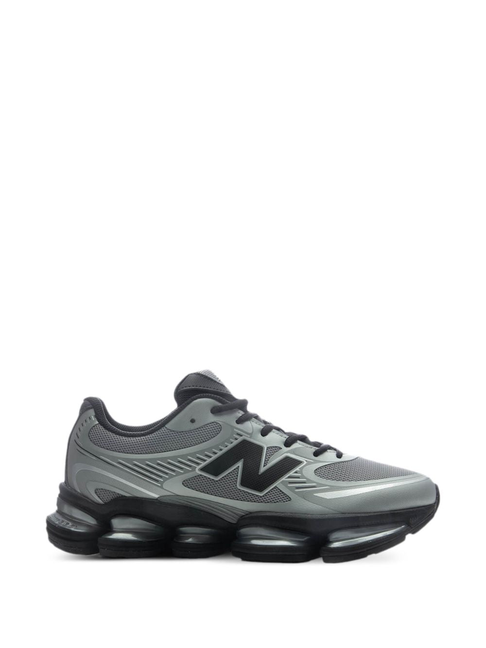 New Balance 2000 sneaker in Slate Grey, zijaanzicht