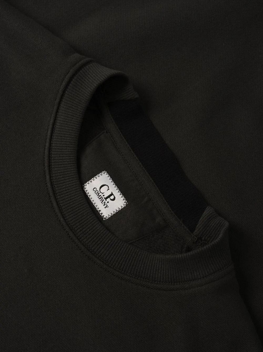 C.P. Company Lens Sweater in antraciet, achteraanzicht