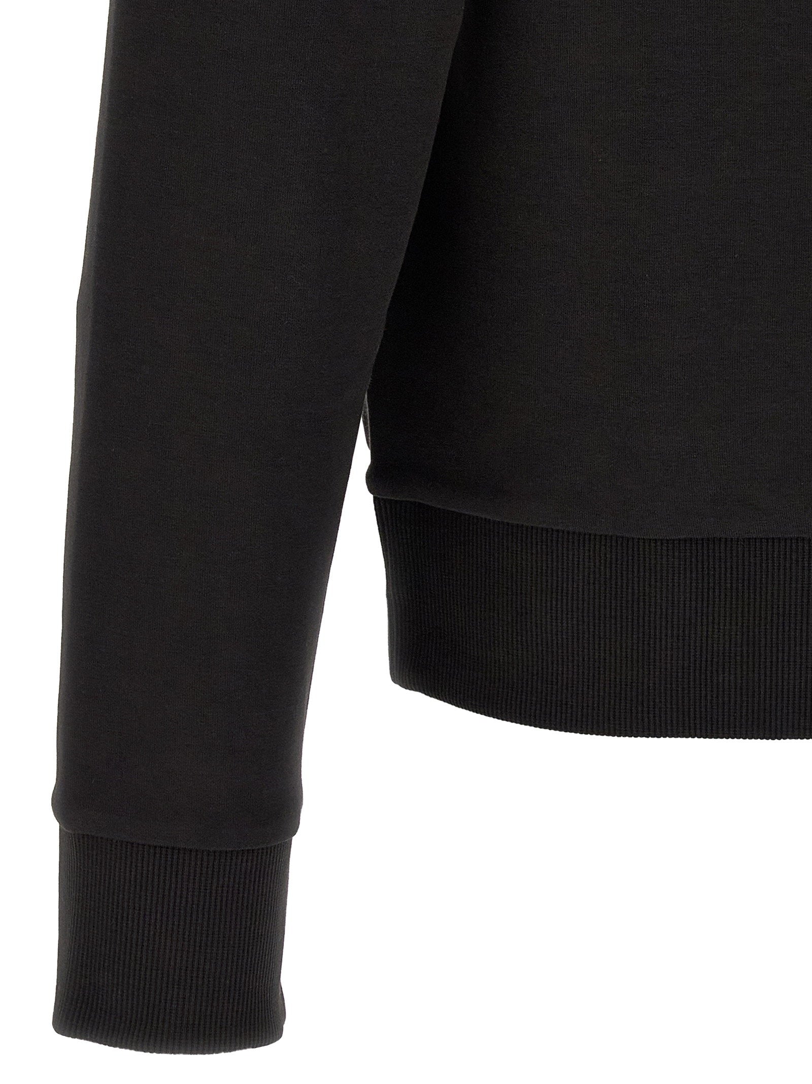 Geribde manchet en zoom van de zwarte Hugo Boss hoodie