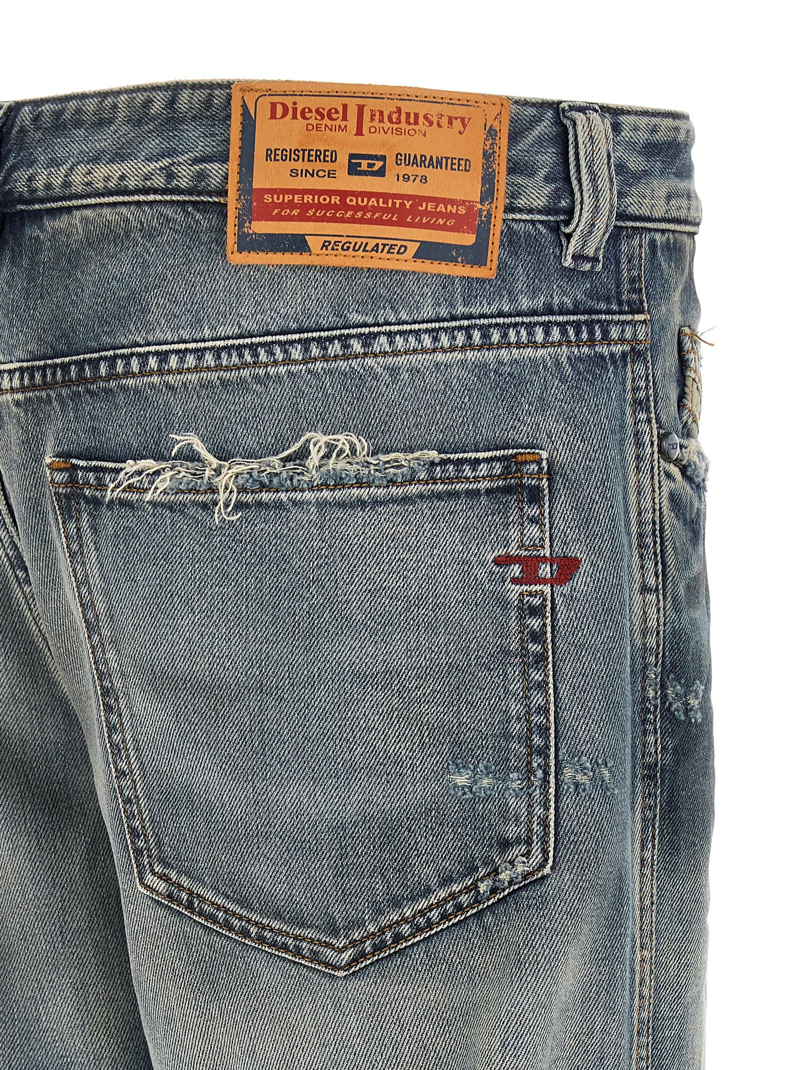 Diesel 1998 D-Buck Bootcut Jeans Light Blue-thumbmail-4