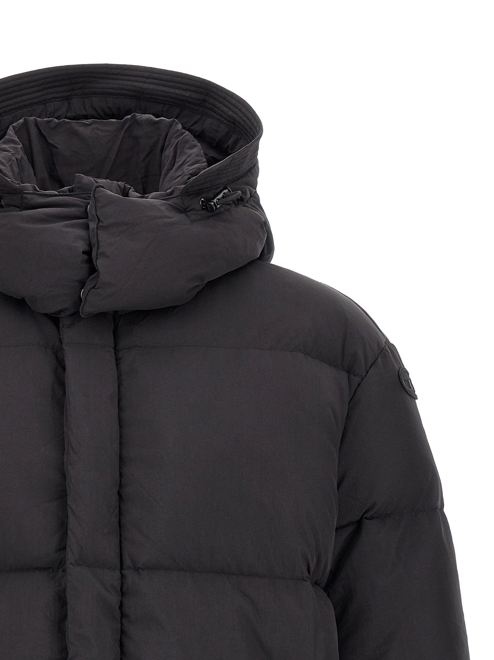 Diesel W-Rolfys donsjack, detail van de afneembare capuchon