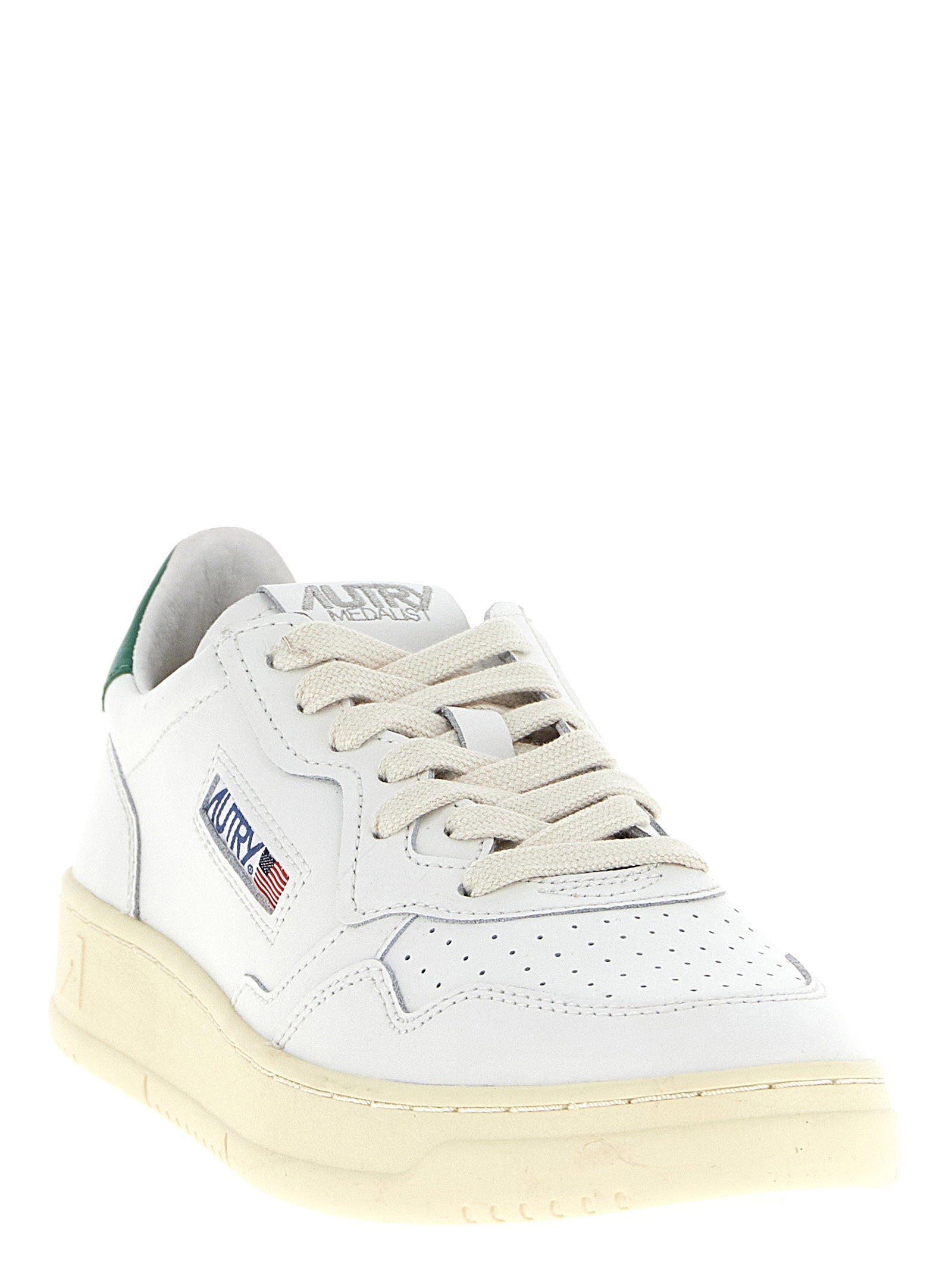 Autry Medalist Low Sneakers bovenaanzicht veterluiting