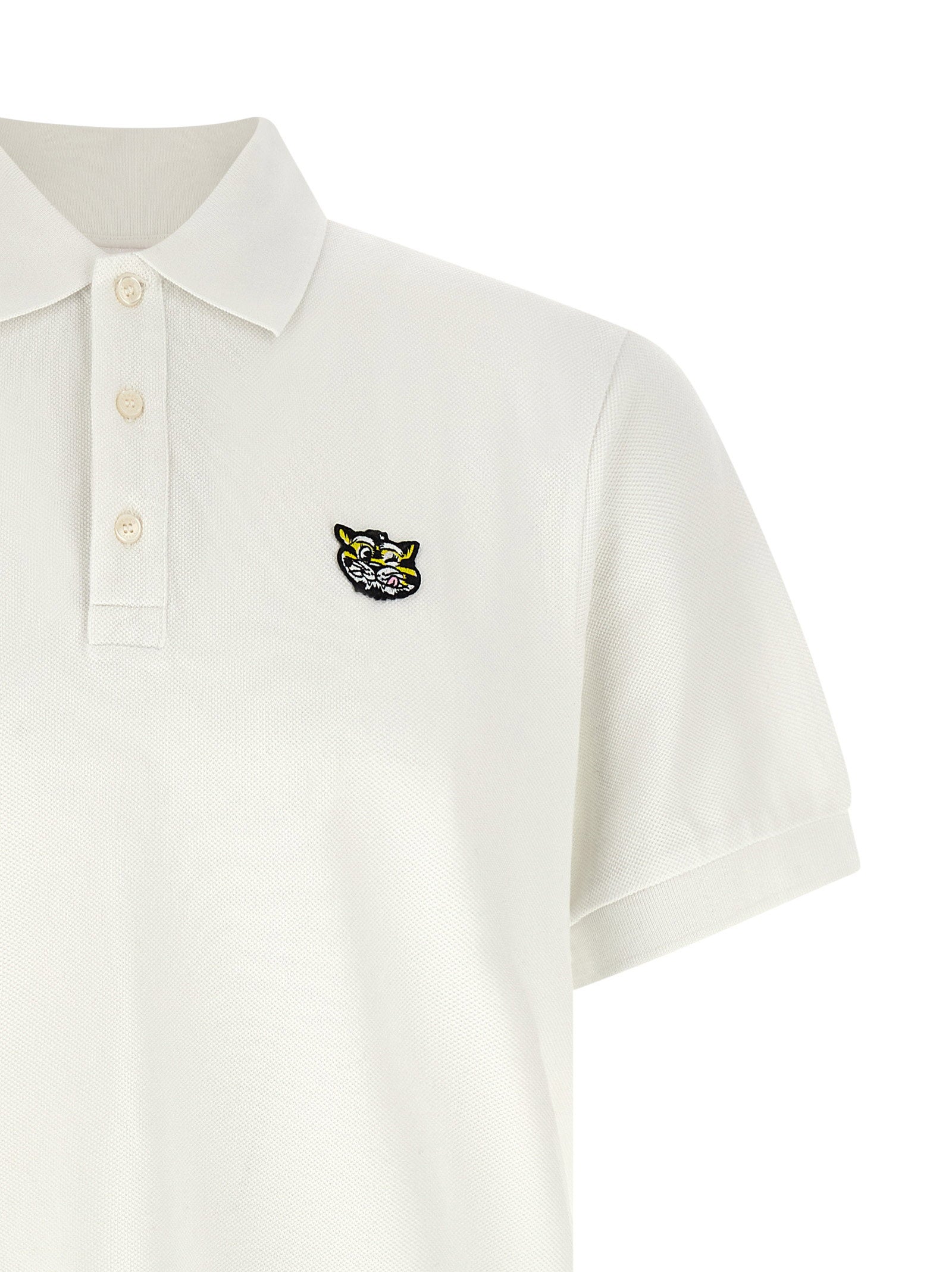 Kenzo Wild Tiger Slim Polo wit, detail tijgerlogo achterkant kraag