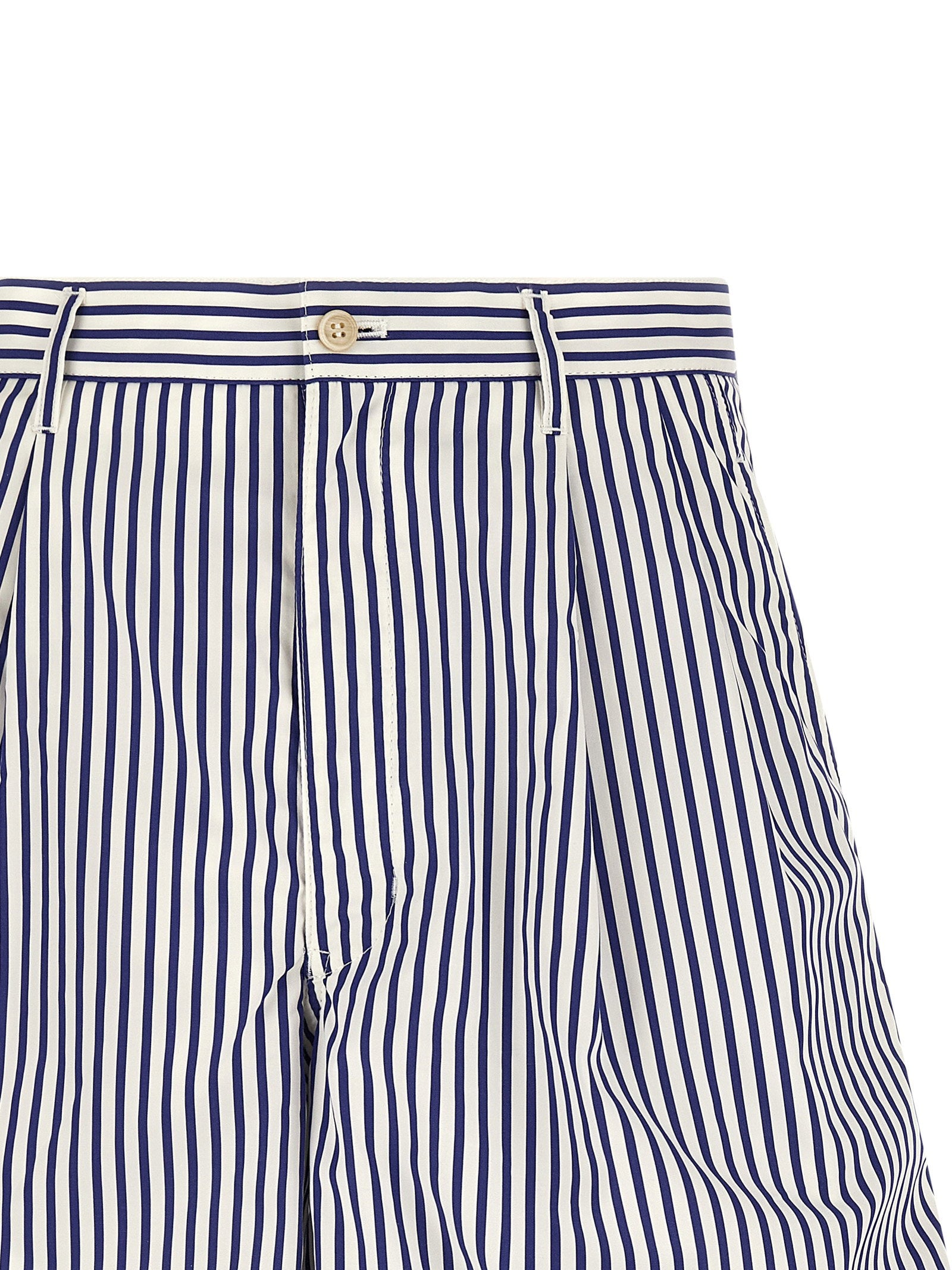Comme des Garçons Shirt gestreepte bermuda short blauw wit - achteraanzicht met achterzakken
