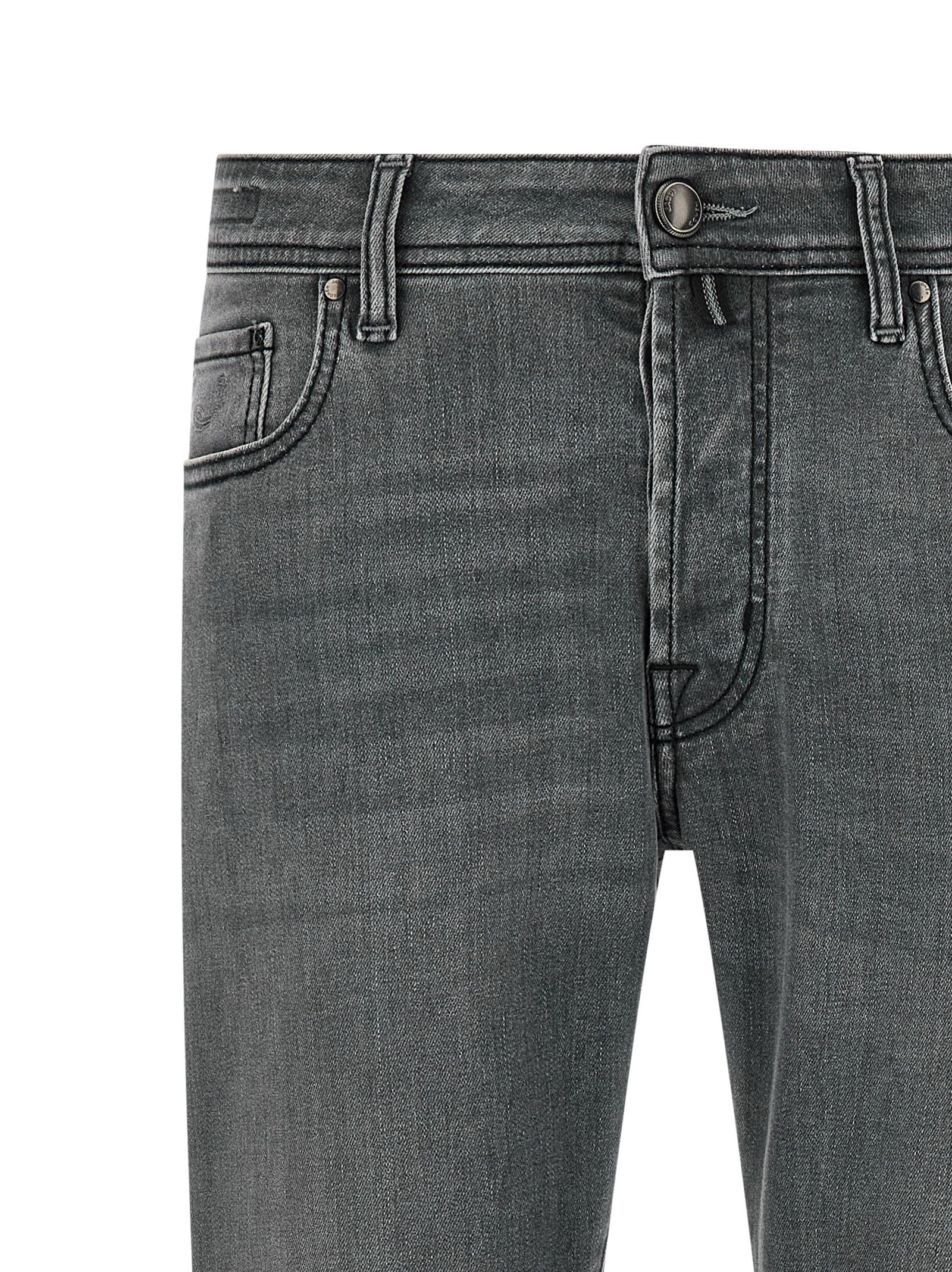 Jacob Cohën Bard Jeans in grijs, detail van de metalen logoknoop