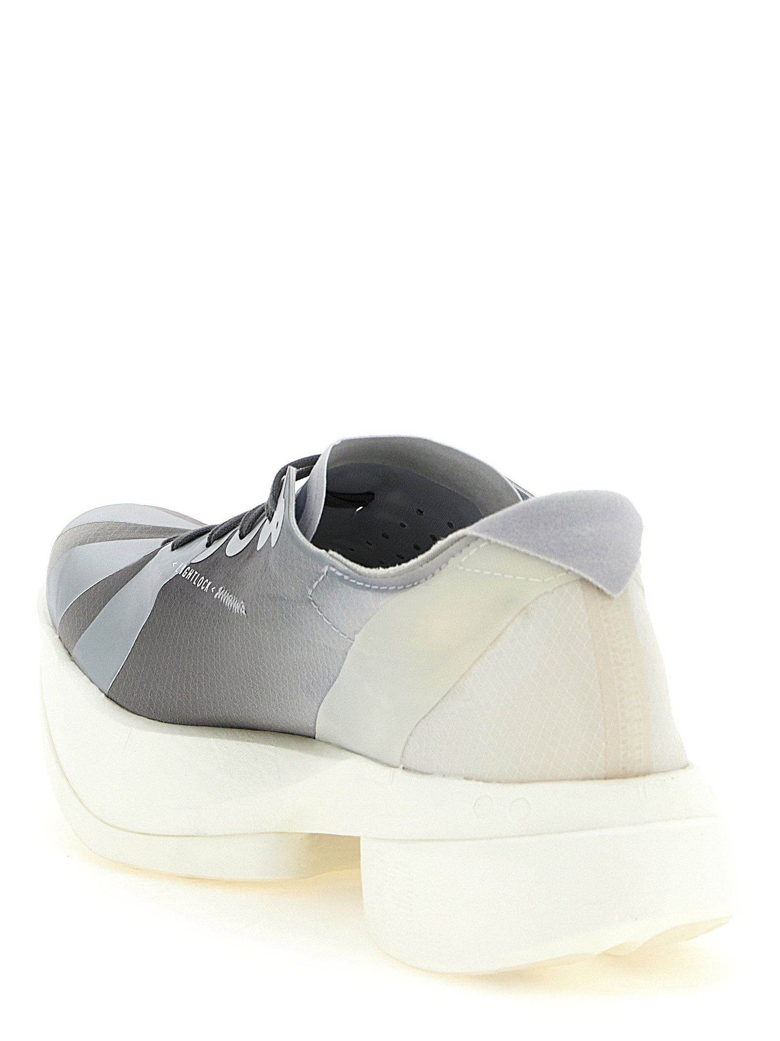 Y-3 Adios Pro 4 sneakers in wit, detail van de LightstrikePro-zool