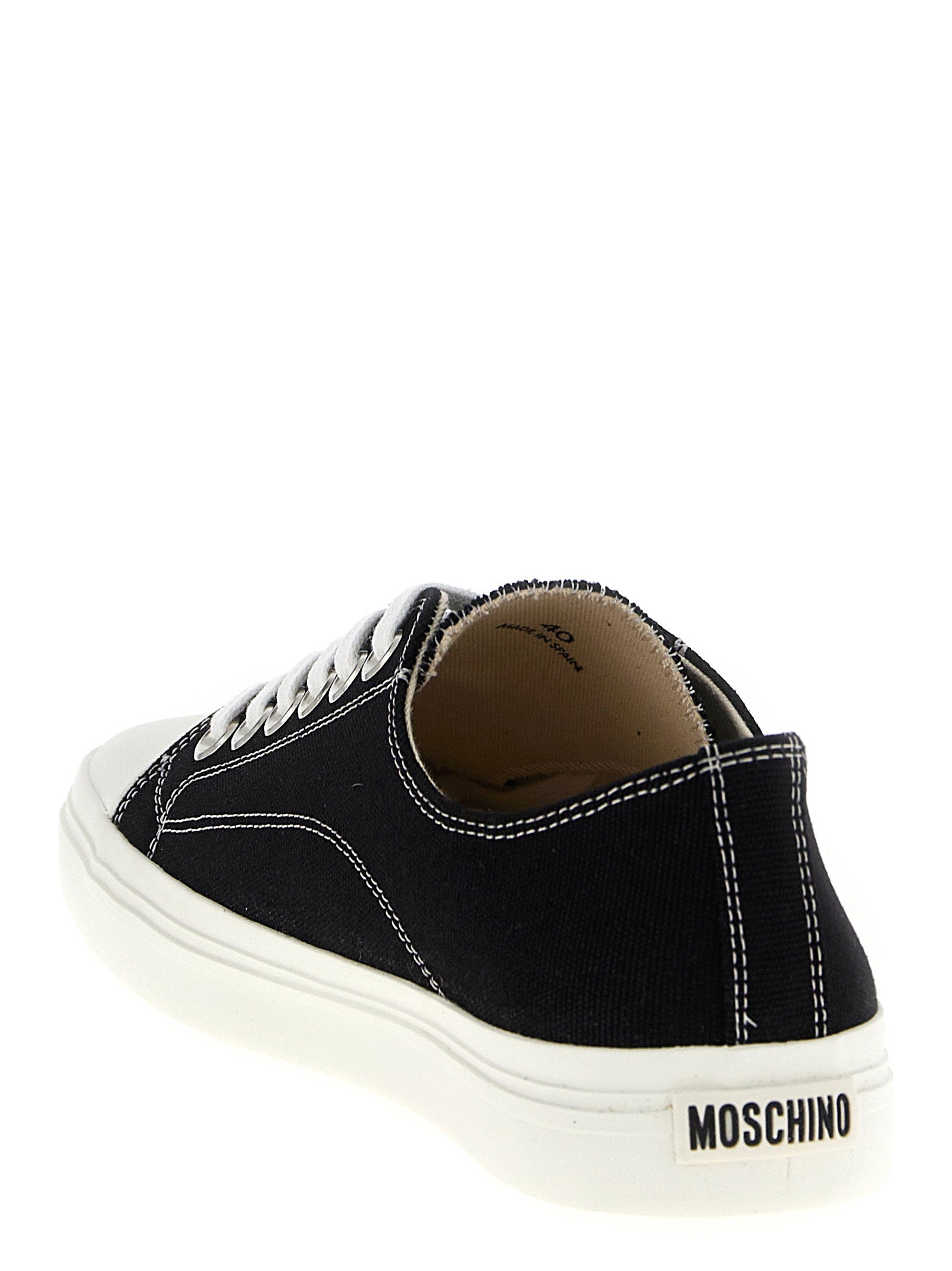 Moschino Edge zwarte canvas sneaker met hiellogo