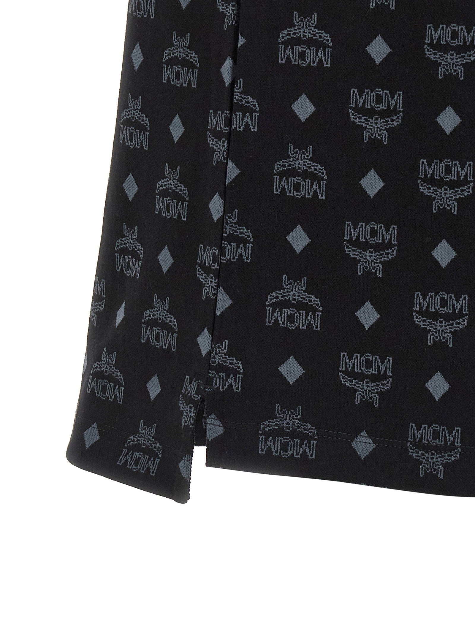 MCM monogram jacquard poloshirt zwart, detail kraag