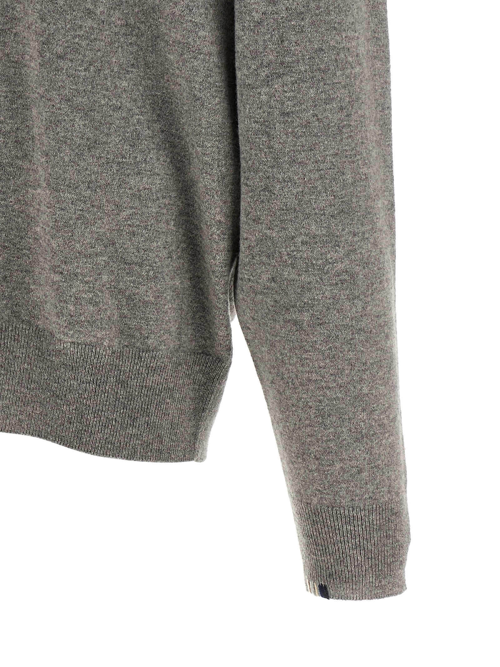 Extreme Cashmere N°476 April trui grijsmélee, close-up van de geschoren brei