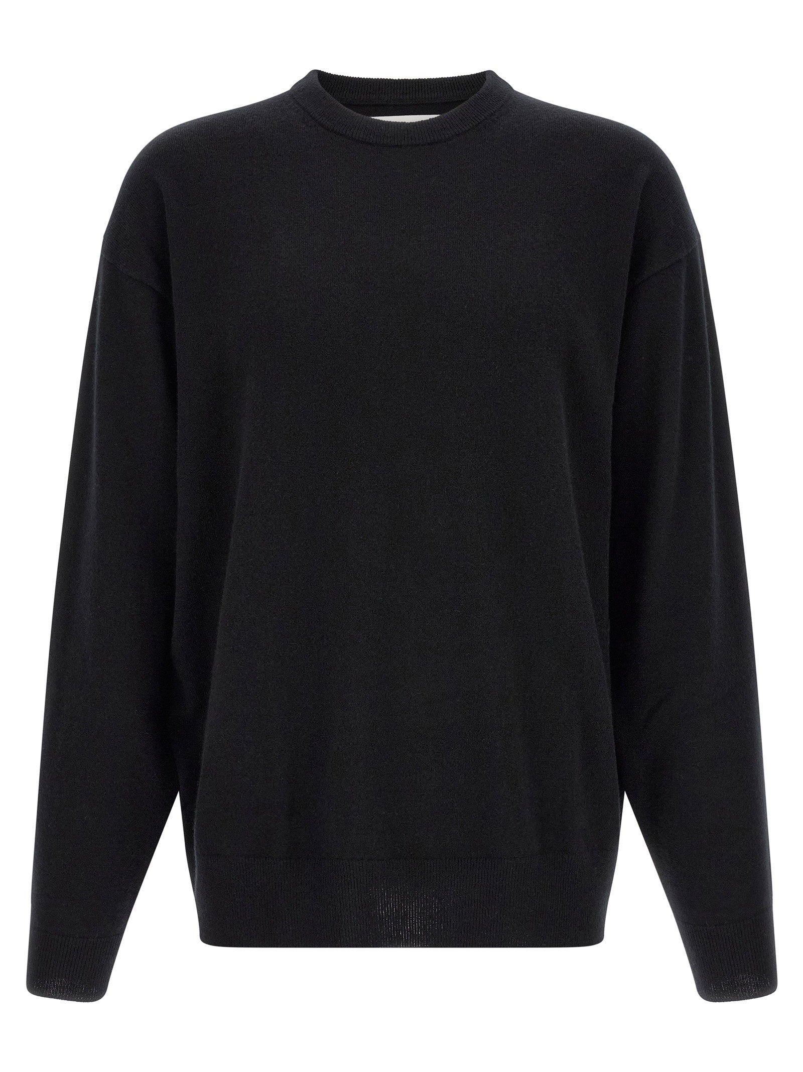 Extreme Cashmere N°476 April trui zwart, vooraanzicht met ronde hals
