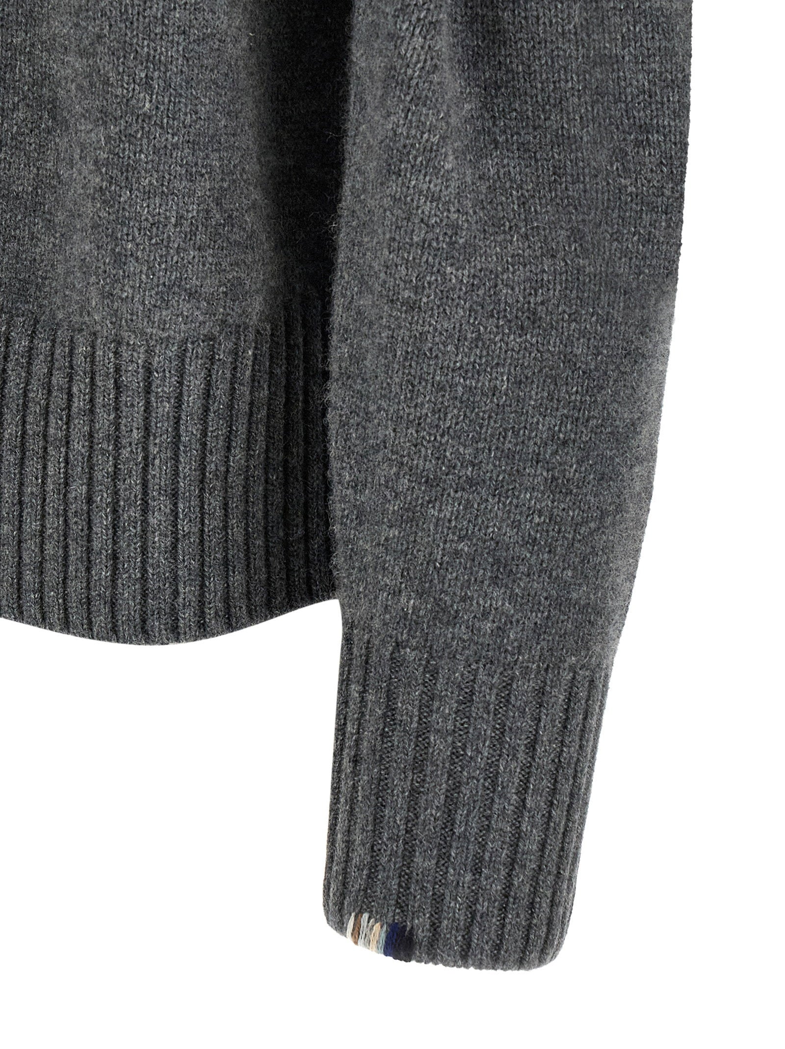 Extreme Cashmere N°520 Ordinary trui grijs, close-up van de ribgebreide zoom