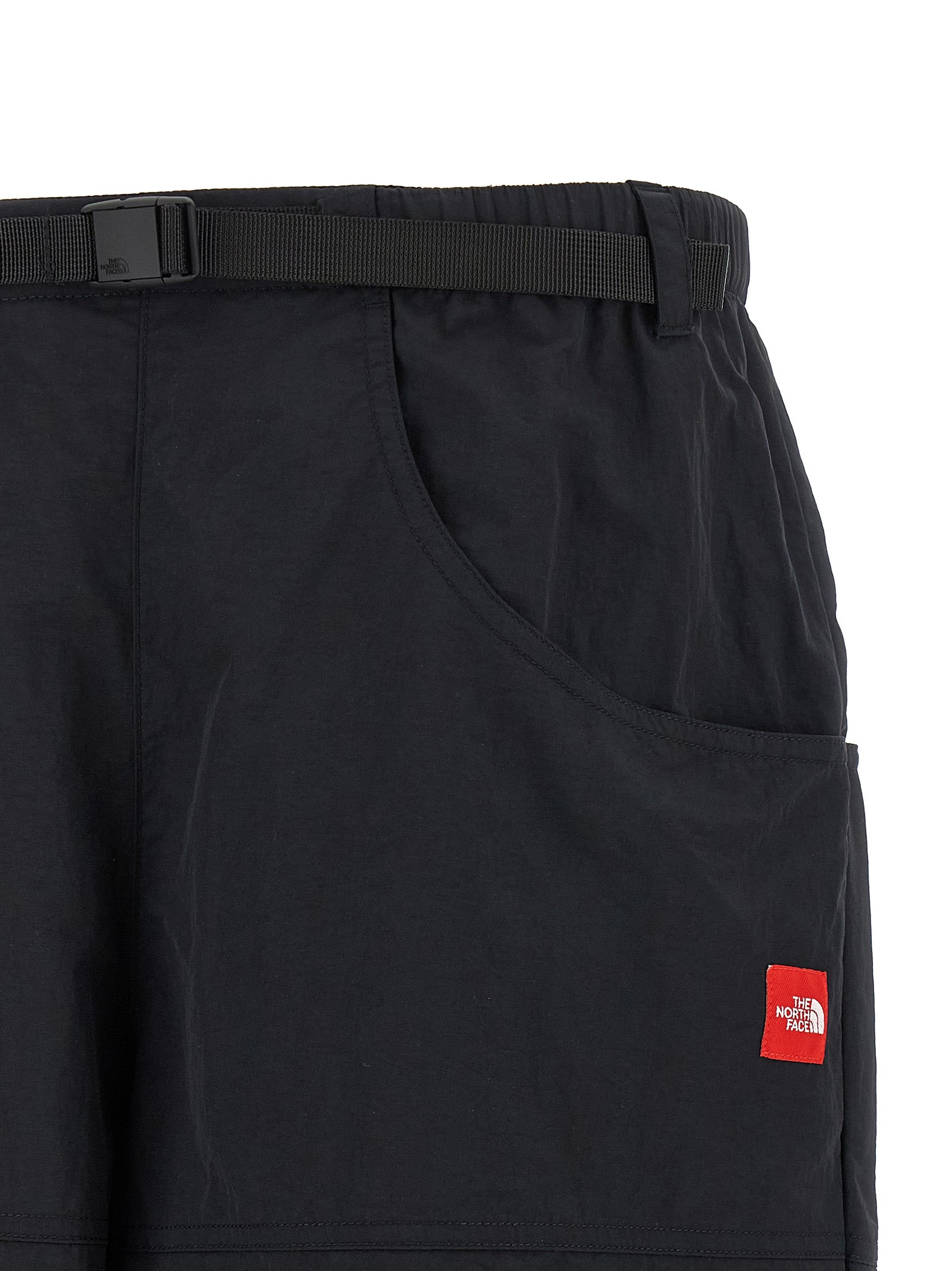 The North Face 'Red Box' Bermuda Shorts Black Short Trousers The North Face