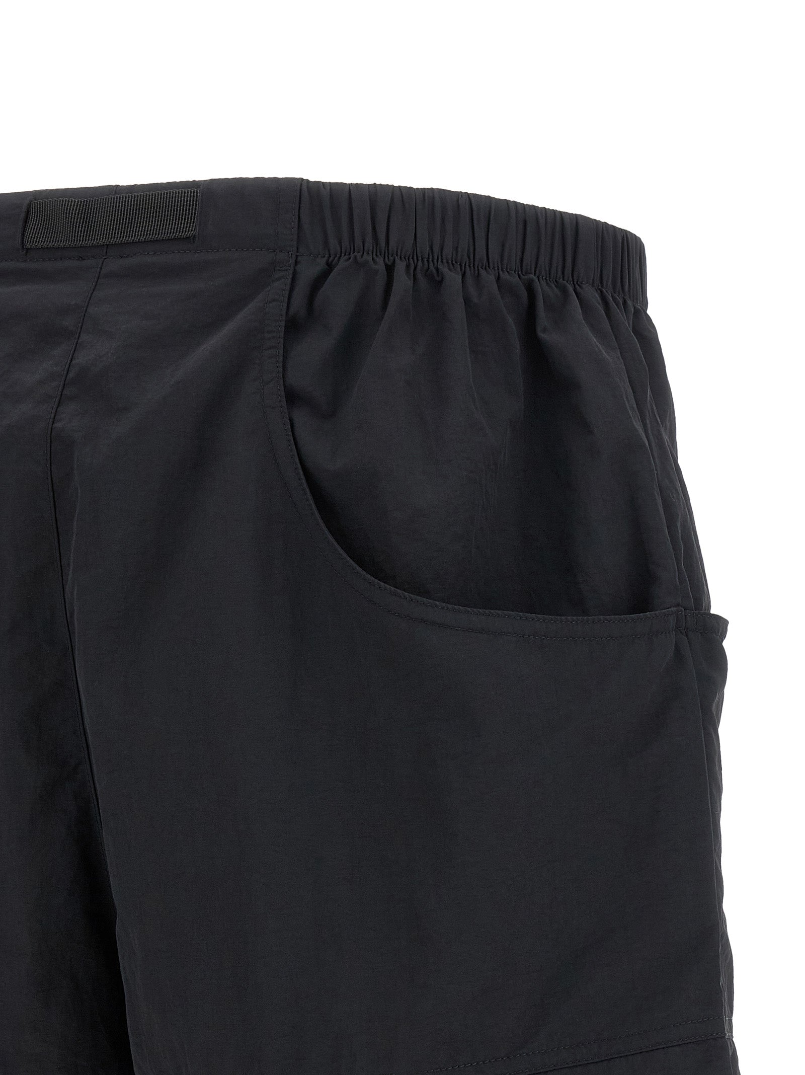 The North Face 'Red Box' Bermuda Shorts Black Short Trousers The North Face