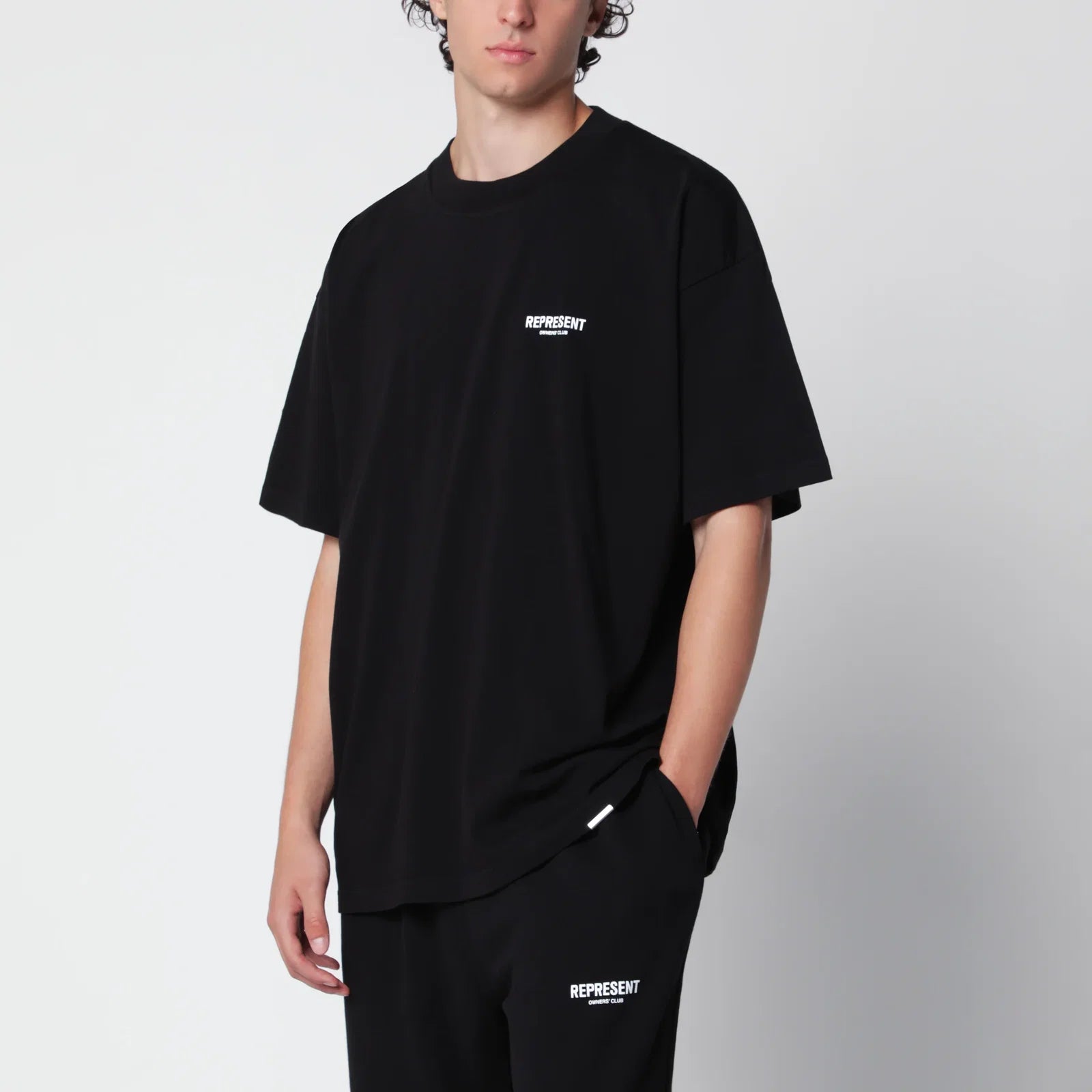 Represent Owners Club T-shirt Zwart