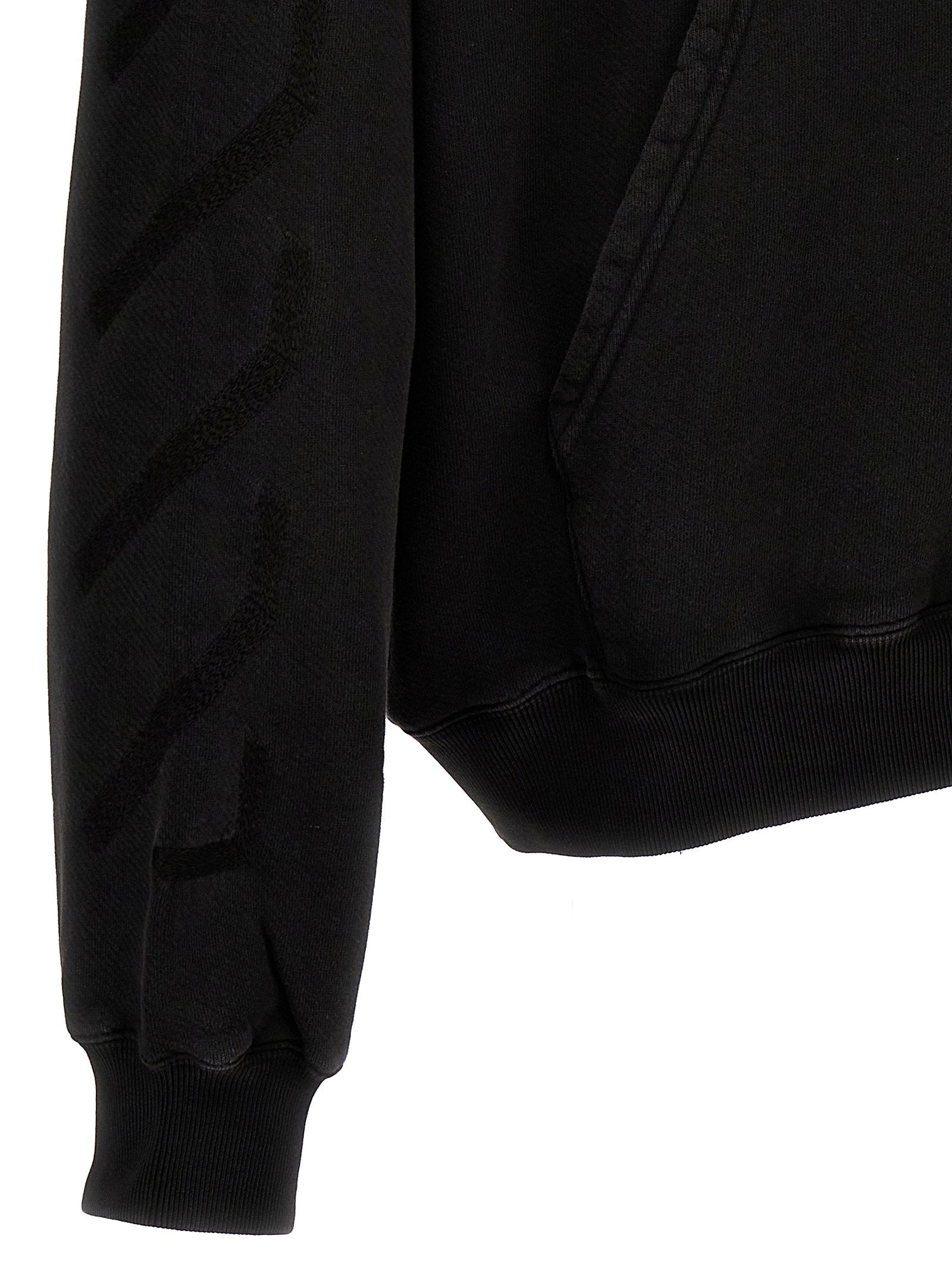 Detail van de faded-effect wassing op de Off-White Matthew hoodie