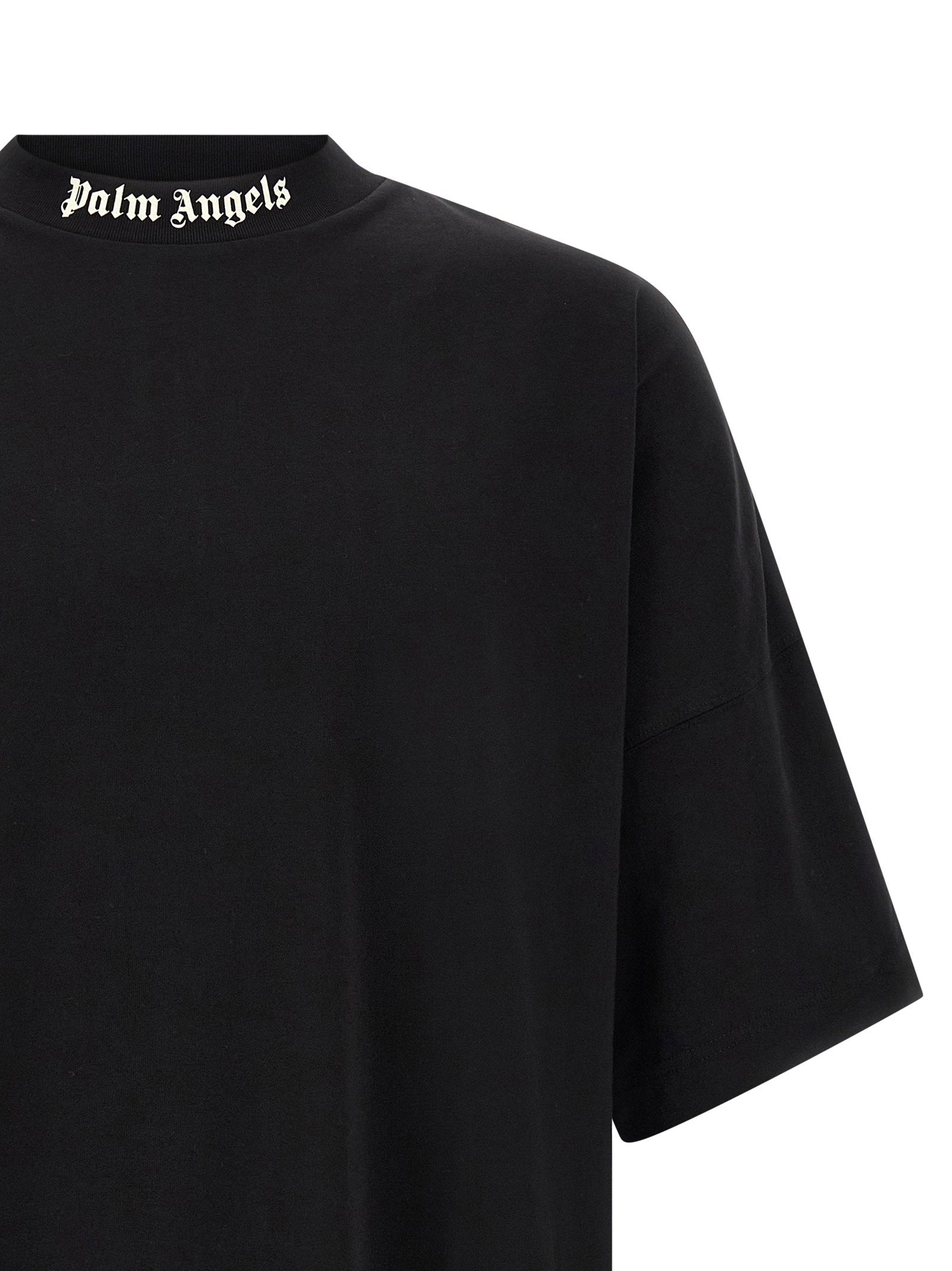 Palm Angels oversized T-shirt zwart, detail van het logolabel op de zijnaad