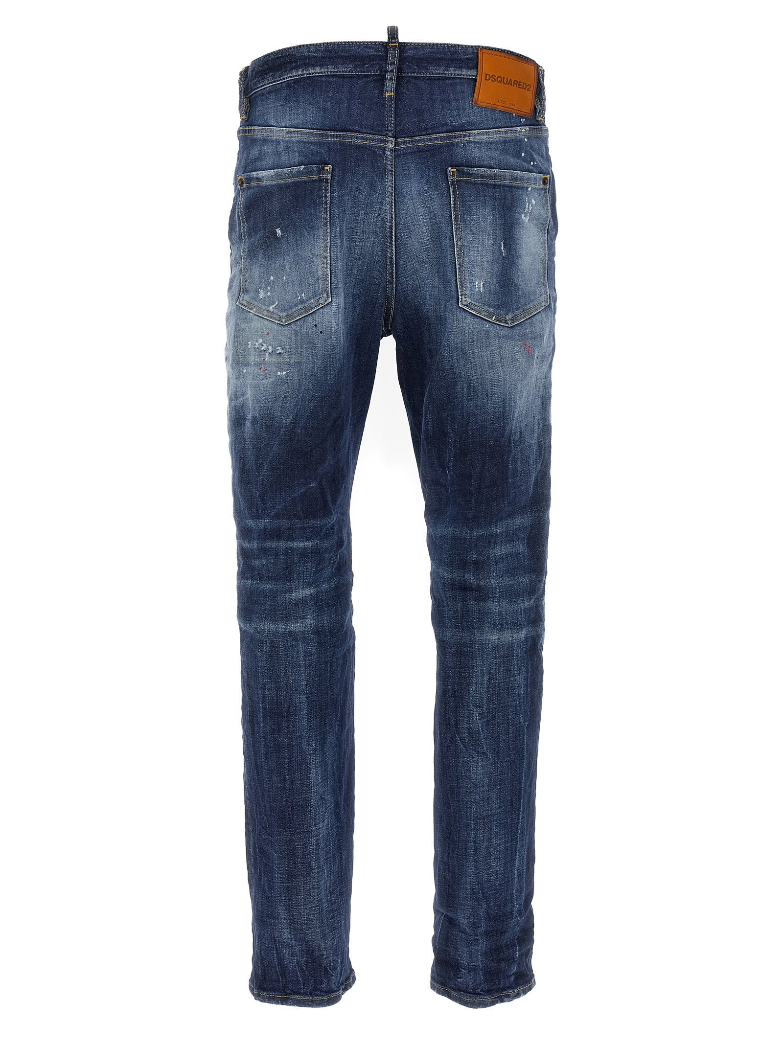 Dsquared2 642 Jeans - achterzijde met rood leren logolabel