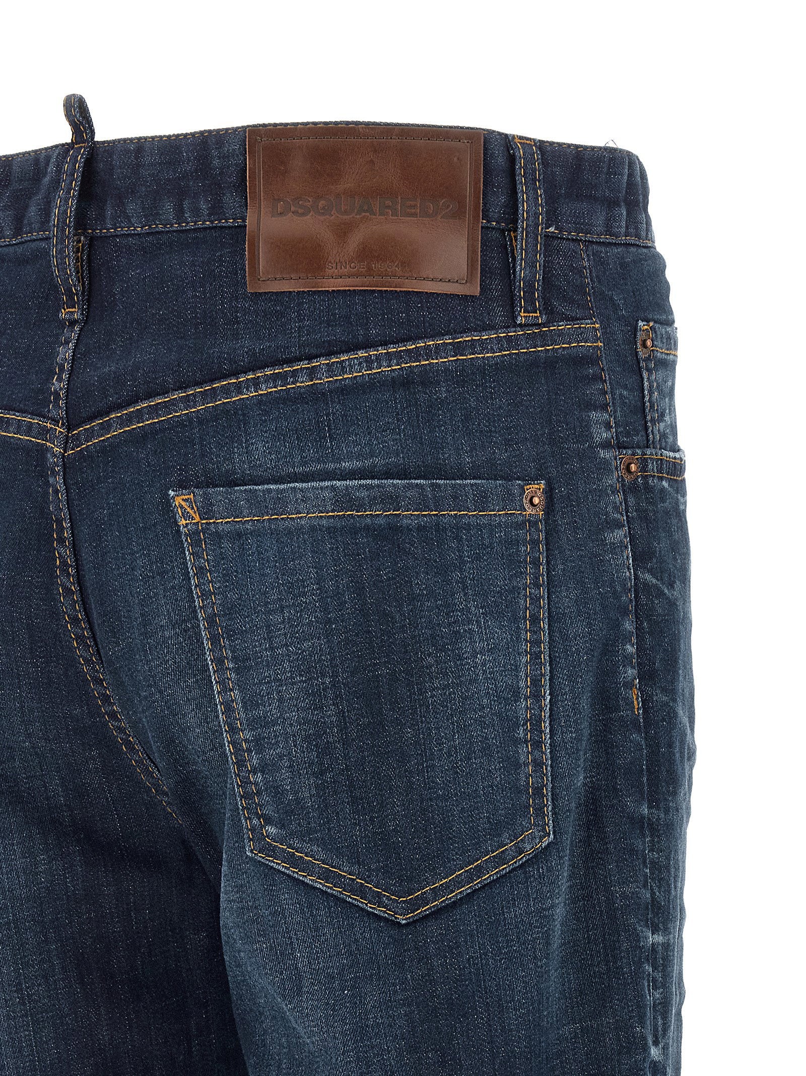 Dsquared2 642 Jeans Tight Leg - close-up van de wassing