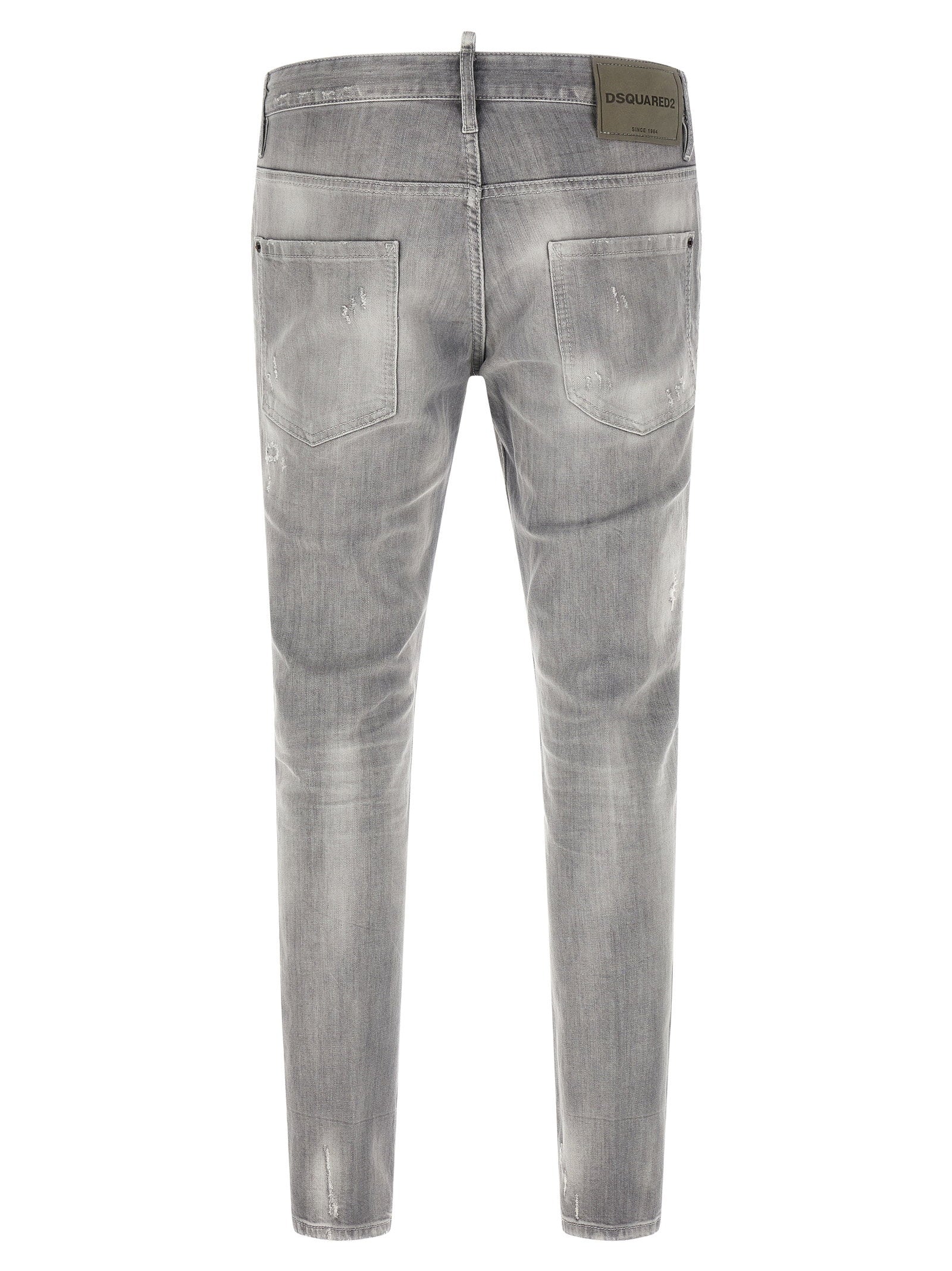 Dsquared2 slim tapered jeans grijs - detail rood logolabel op flap