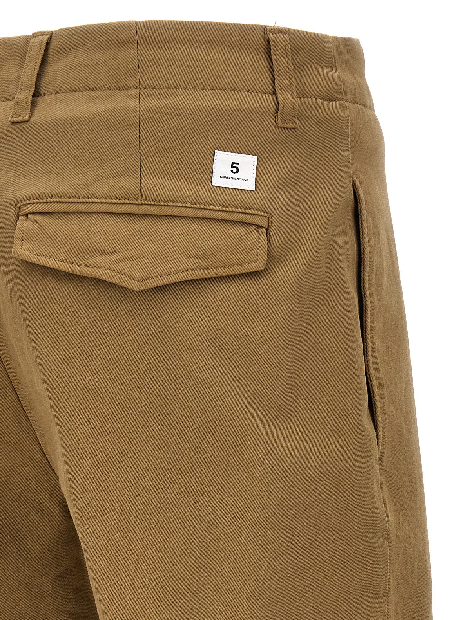 Department 5 Off broek detail van achterzak en logodetail