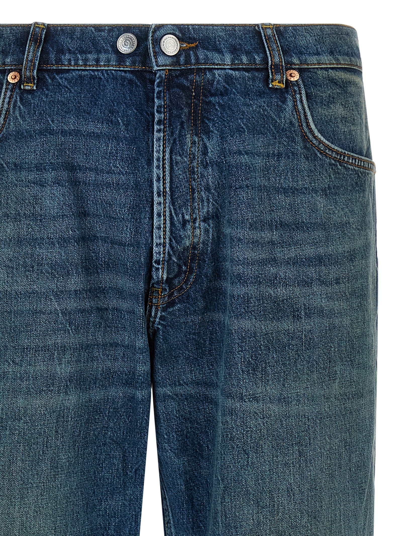 Department 5 Musso jeans, detail van de knoopsluiting en riemlussen